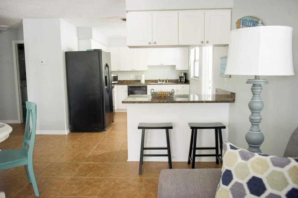 Unit A, 2nd floor