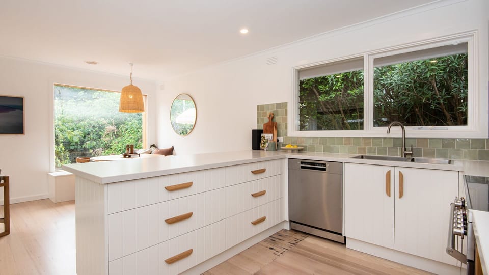 Fully renovated kitchen 