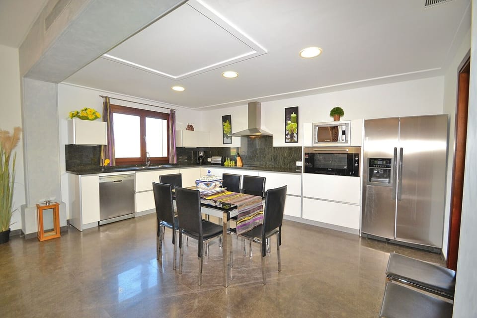 The kitchen of the villa in Muro is perfect for 8 people