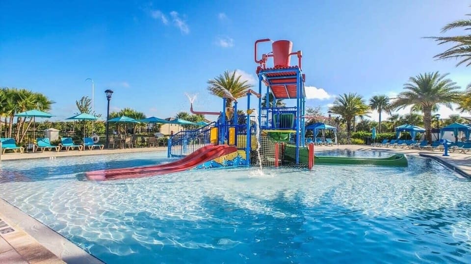 Resort main pool water feature