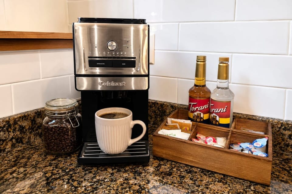 Start your mornings the right way ☕✨
Brew your favorite coffee, step outside, and enjoy peaceful moments surrounded by nature