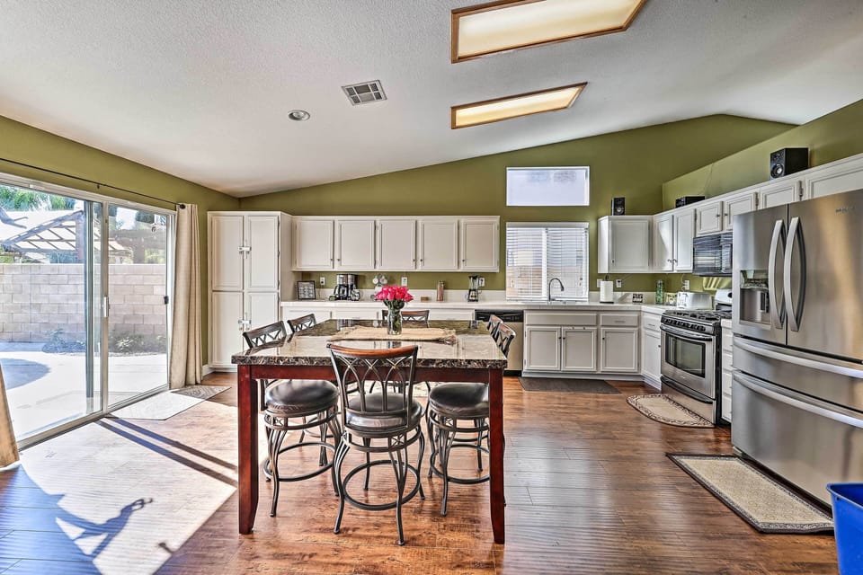 Kitchen | Cooking Basics | Spices | Blender | Toaster