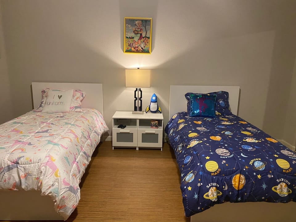 2 tween bed