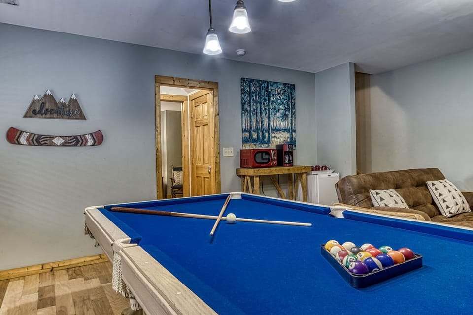 Enjoy! Pop some popcorn, cool your favorite beverage, play pool, coffee station