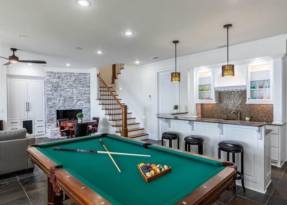 Game room