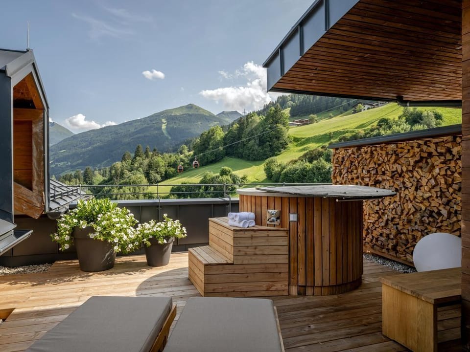 Loftsuite XL 4-6 Nächte - Das Goldberg, Hotel House in Bad Hofgastein