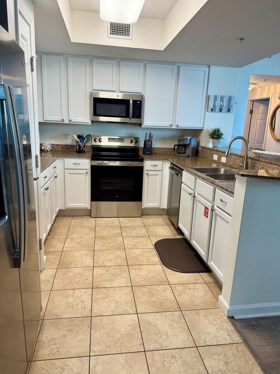 Spacious Upgraded Kitchen with all the comforts of home ~ New Appliances.