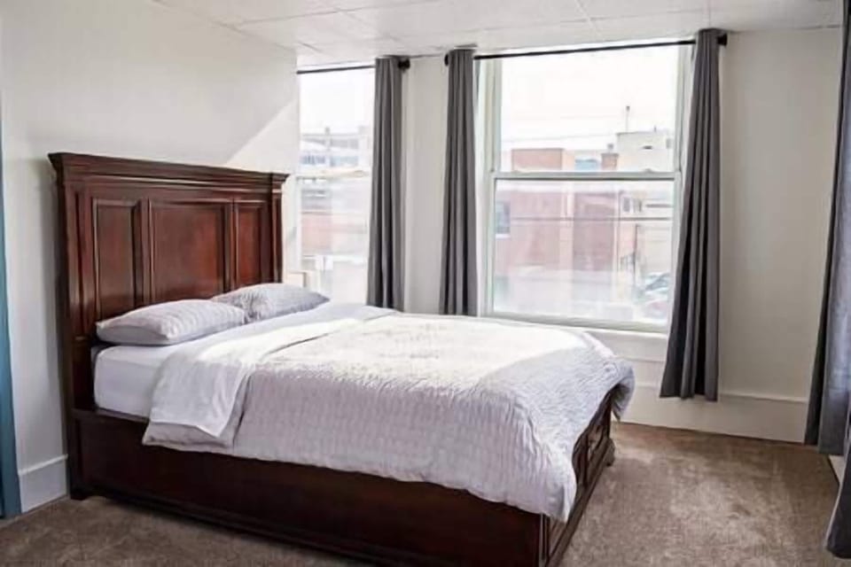 Bedroom 2 - Queen size