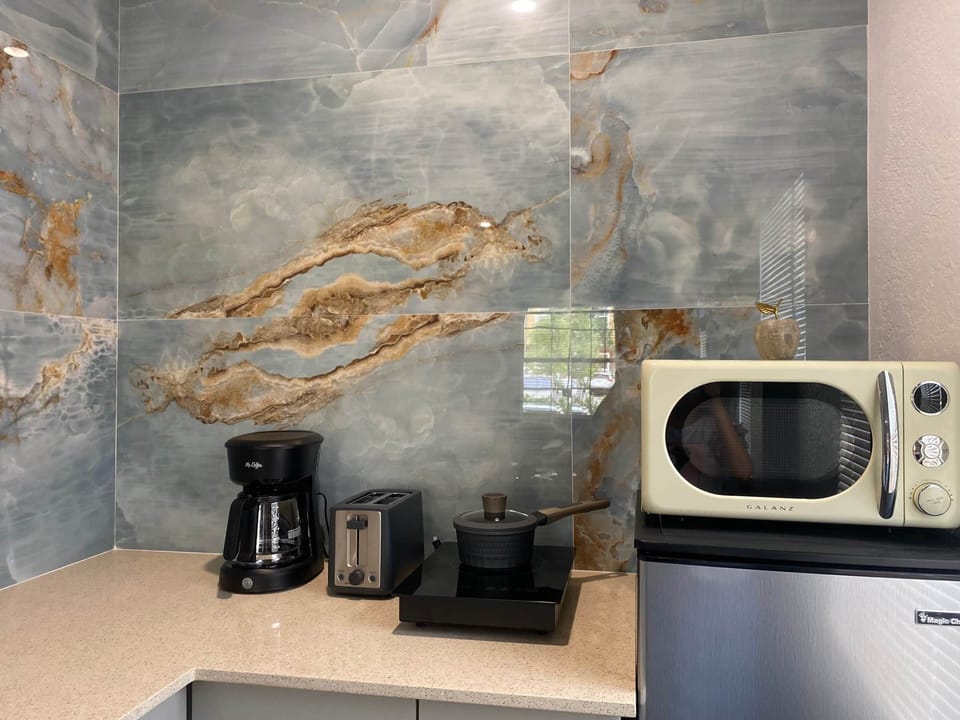 Kitchen (1)