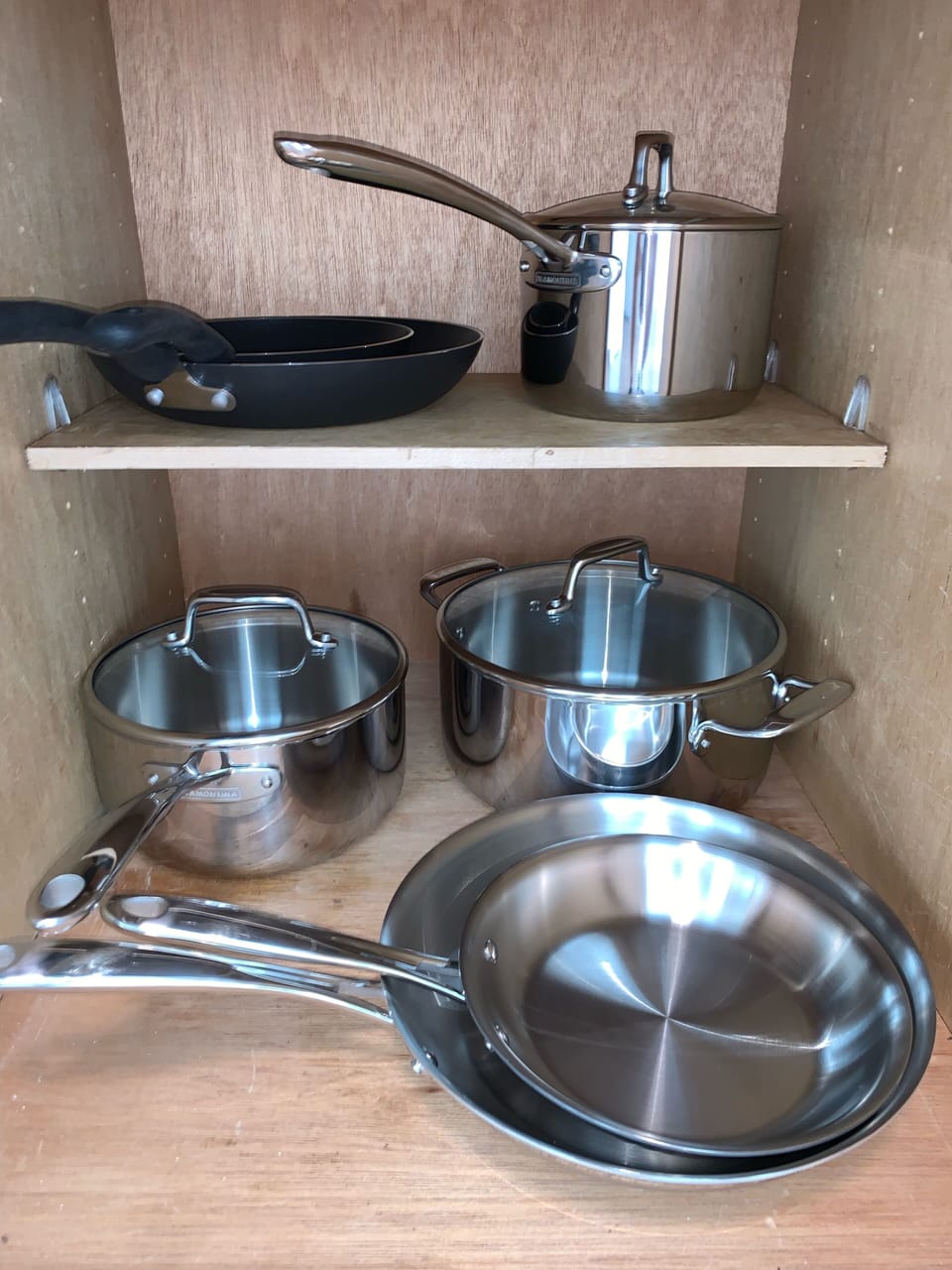 High-end stainless cookware