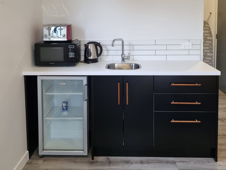 Studio kitchenette