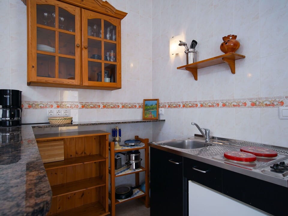 Cabinetry, Property, White, Countertop, Kitchen Sink, Sink, Wood, Building, Kitchen, Interior Design
