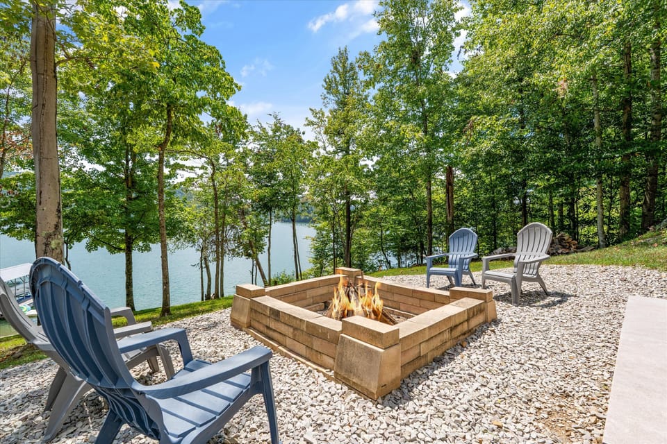 Large stone lakefront fire-pit, perfect for those cooler evenings