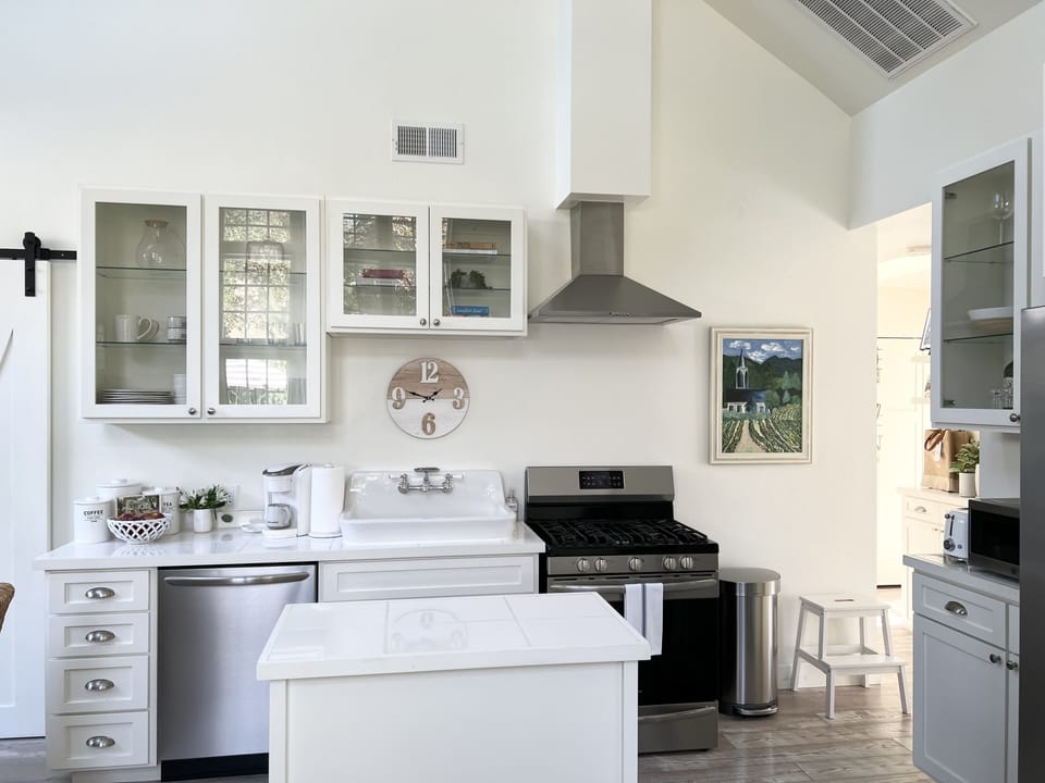Gas stove