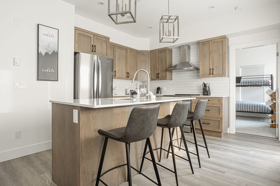 Open layout throughout the living, dining and kitchen