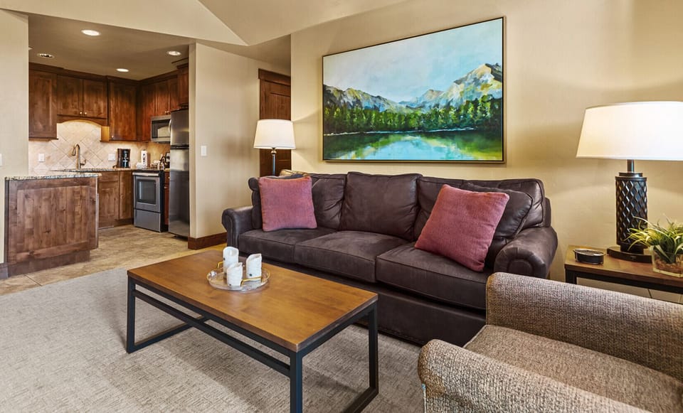 Ski-in/out Grand Lodge Peak 7