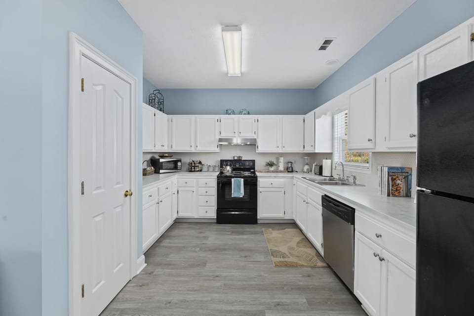Experience the convenience of a fully equipped kitchen