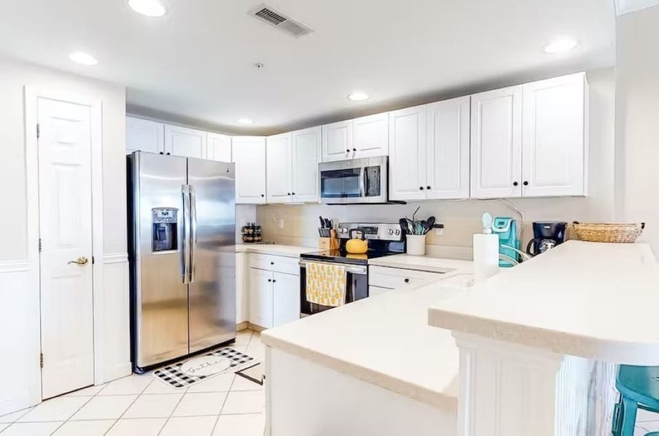 Kitchen (2)