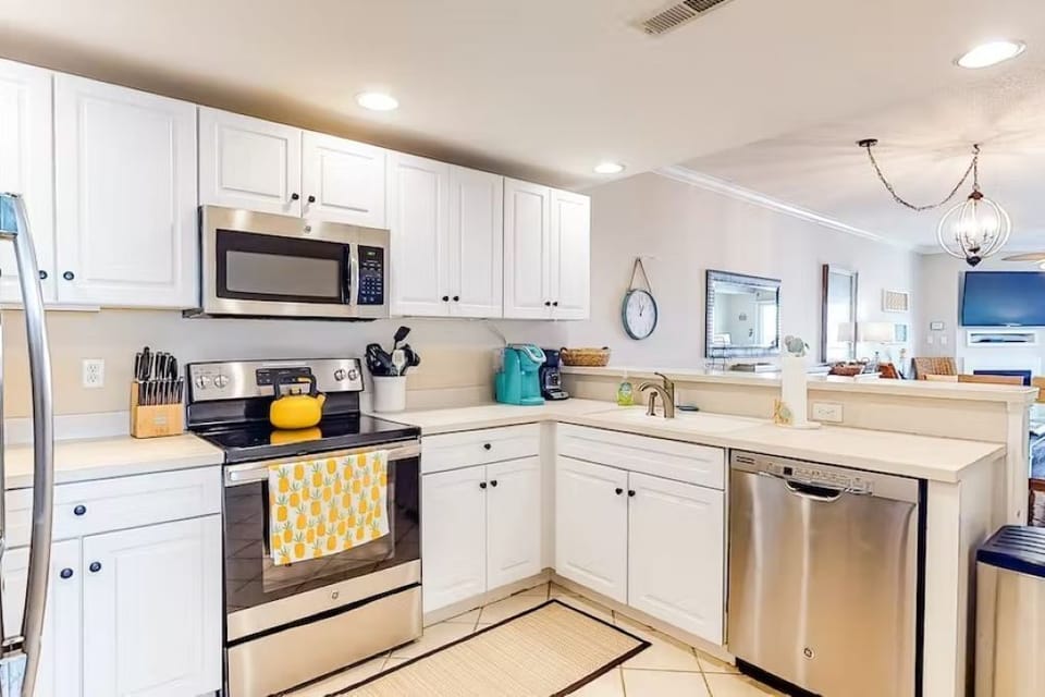 Kitchen (1)