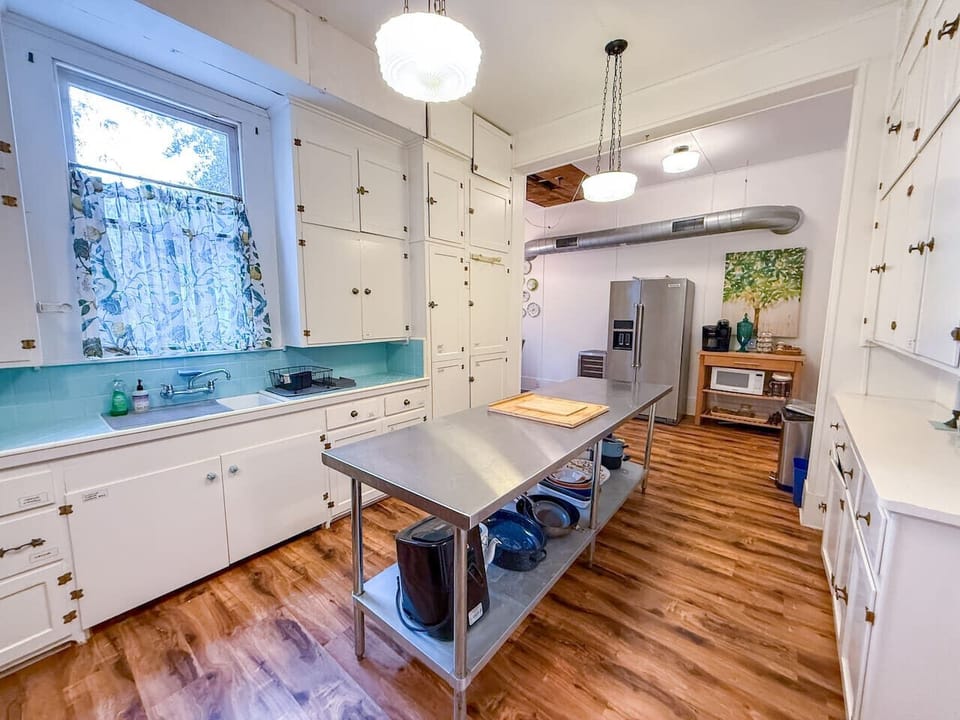 Main kitchen, ground floor.