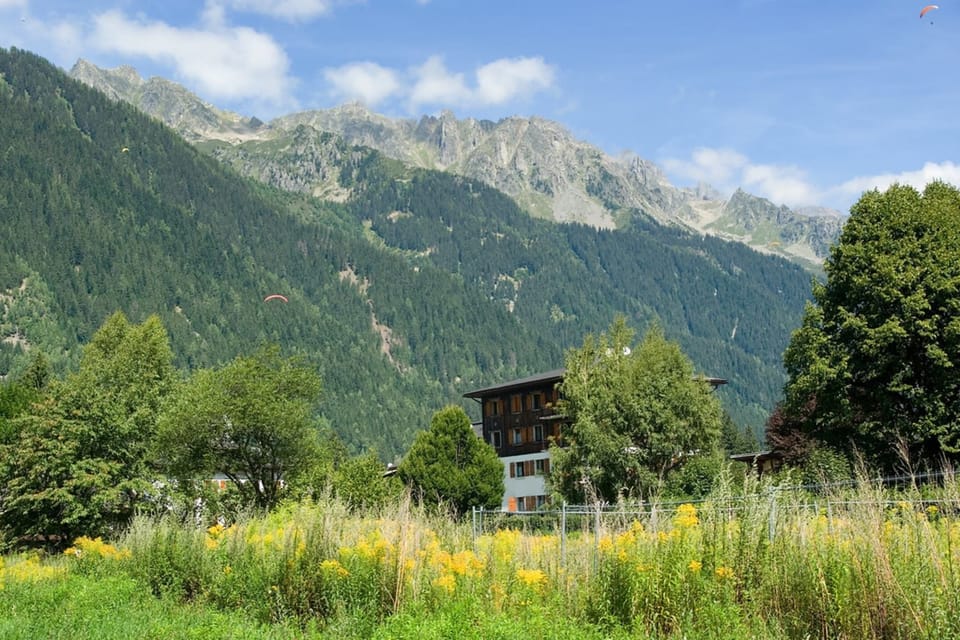 Region [summer] (>5 km)
