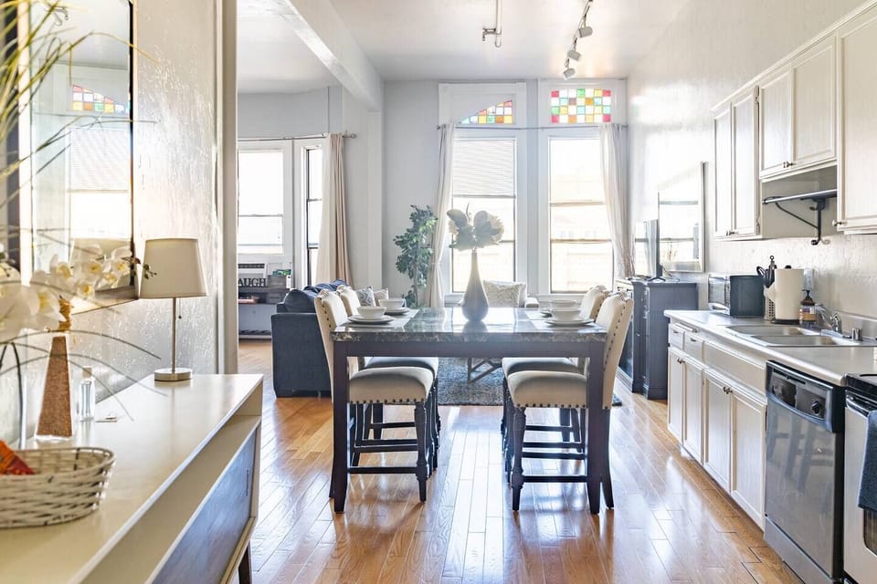 Full Kitchen includes all pots, pans, silverware, coffee maker, coffee, sugar, creamer, tea, blender, toaster, refrigerator, microwave, glasses, wine glasses and cooking/eating utensils