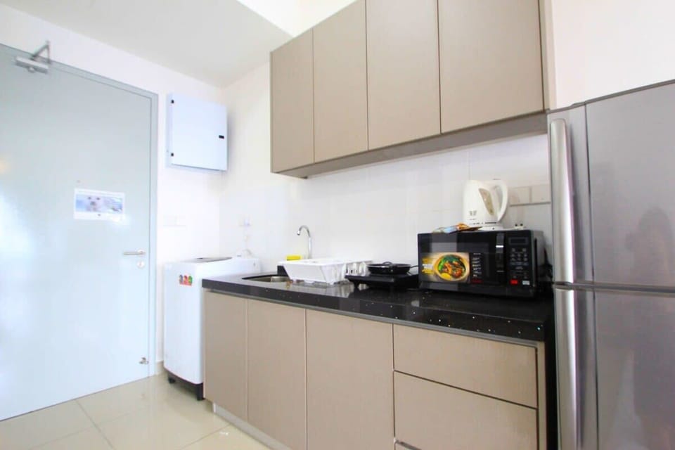 A well & equipped kitchen...