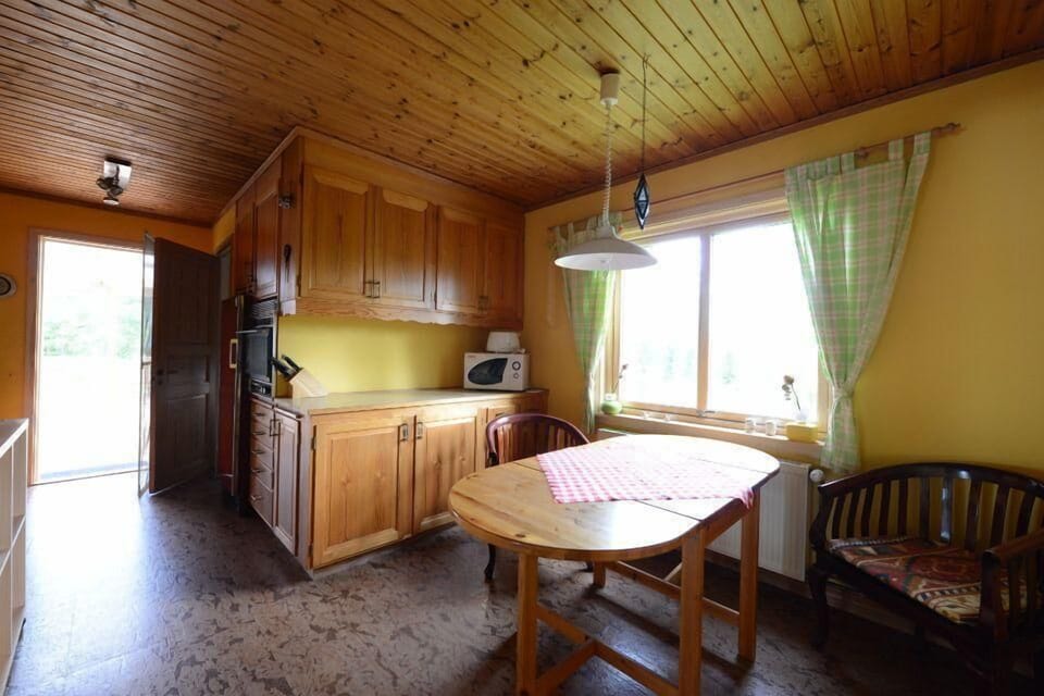 Kitchen area