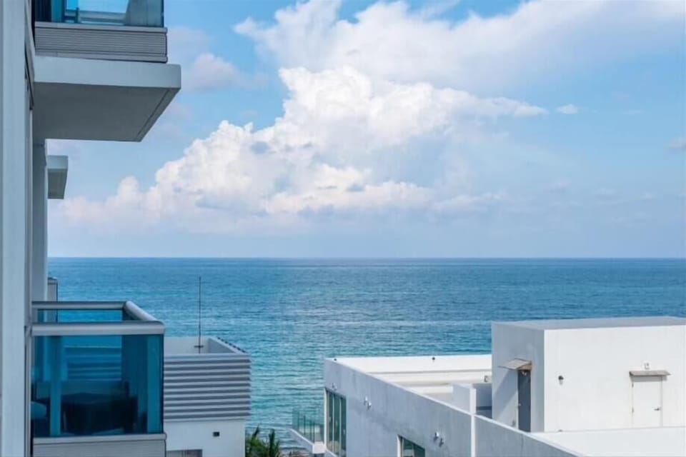 Miami Miami Beach 1 Partial Ocean View View
