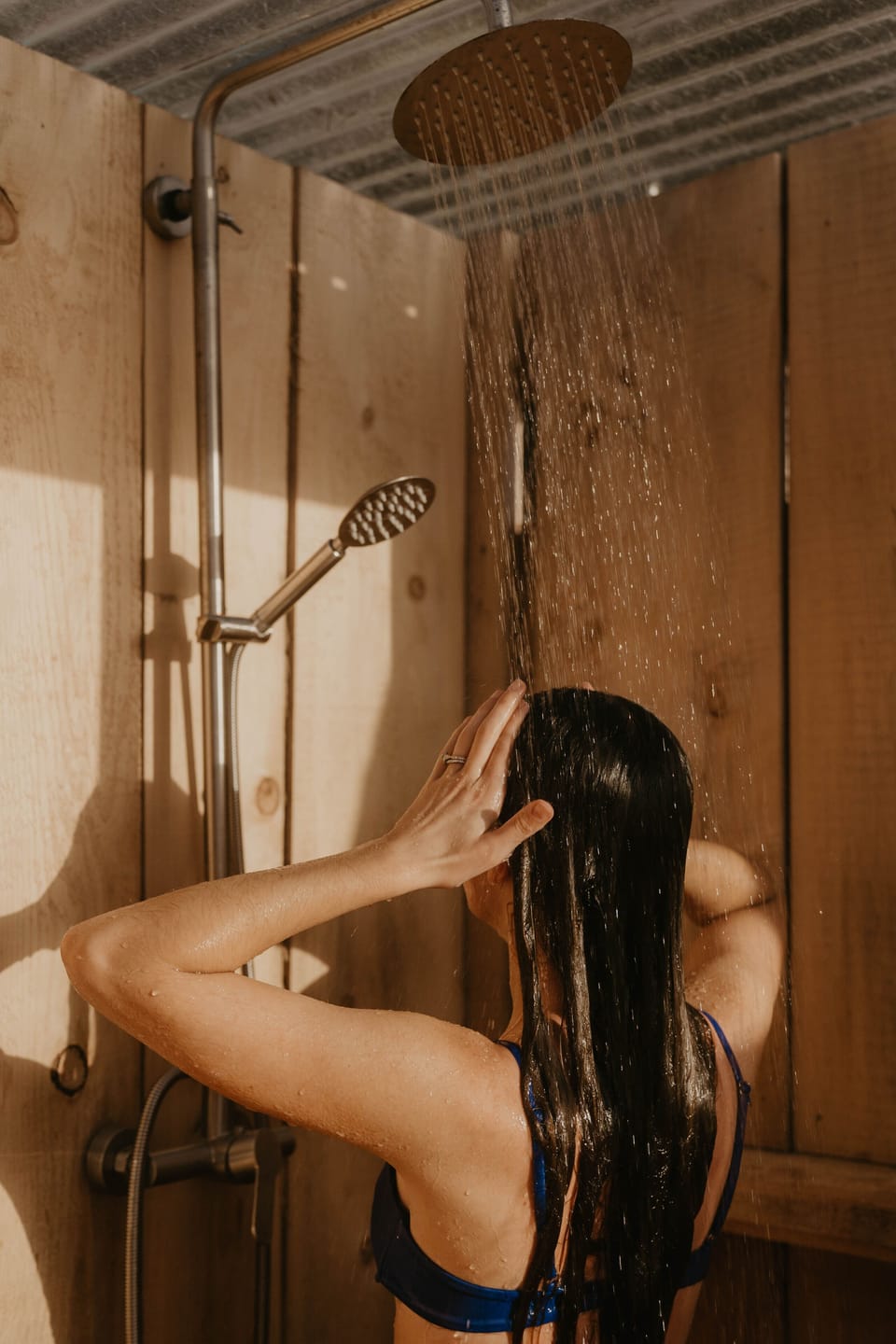 Outdoor shower (2)