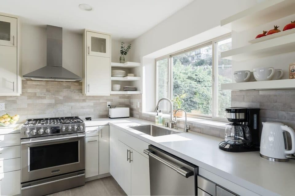 Kitchen | Coffee Maker | Kettle | Toaster