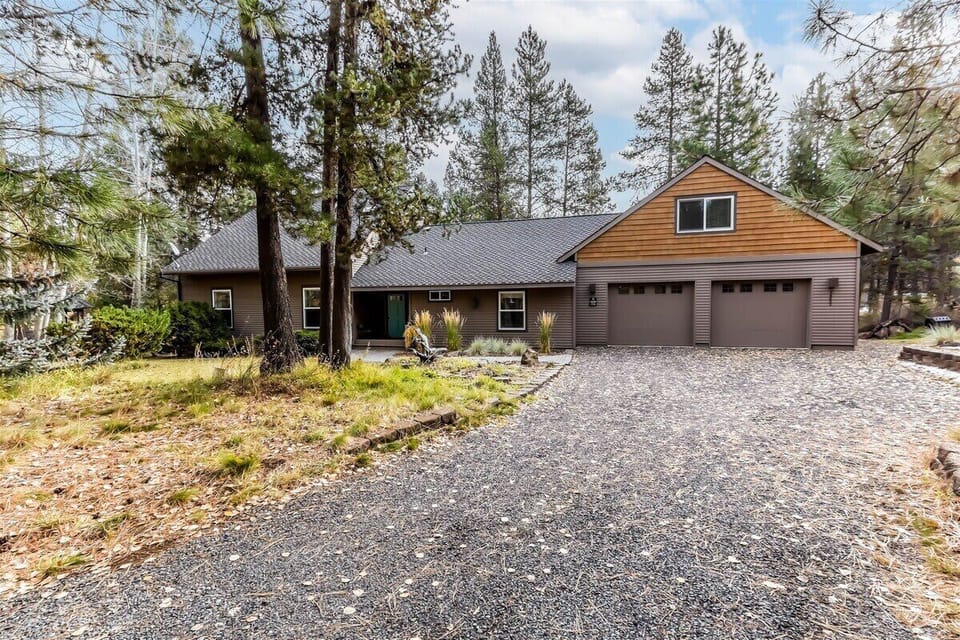 Besson Getaway from the street