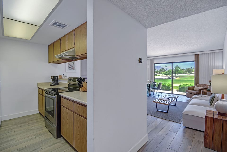KITCHEN TO LIVING SPACE