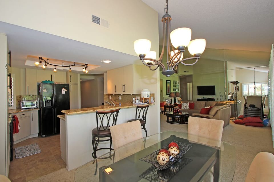 Breakfast Table with high chairs