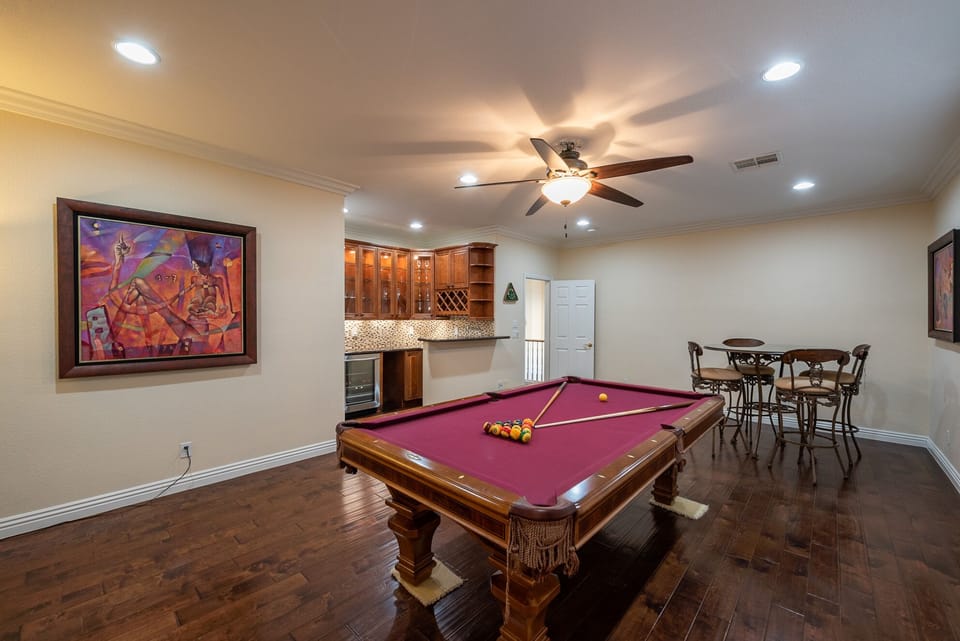 Game Room with Billiards, TV and Bar Table