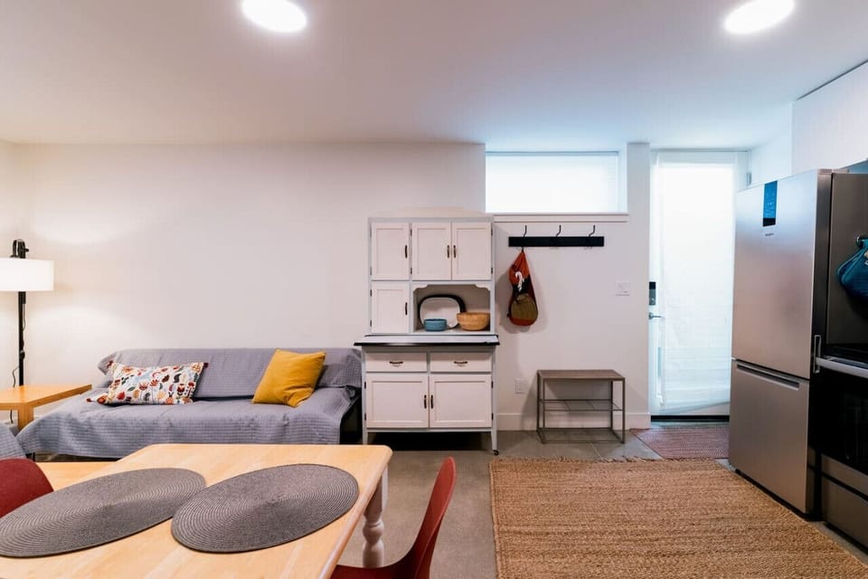 Kitchen, Dining and Living Area