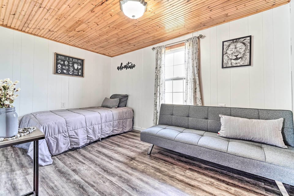 Bedroom 3 | Twin Bed | Futon