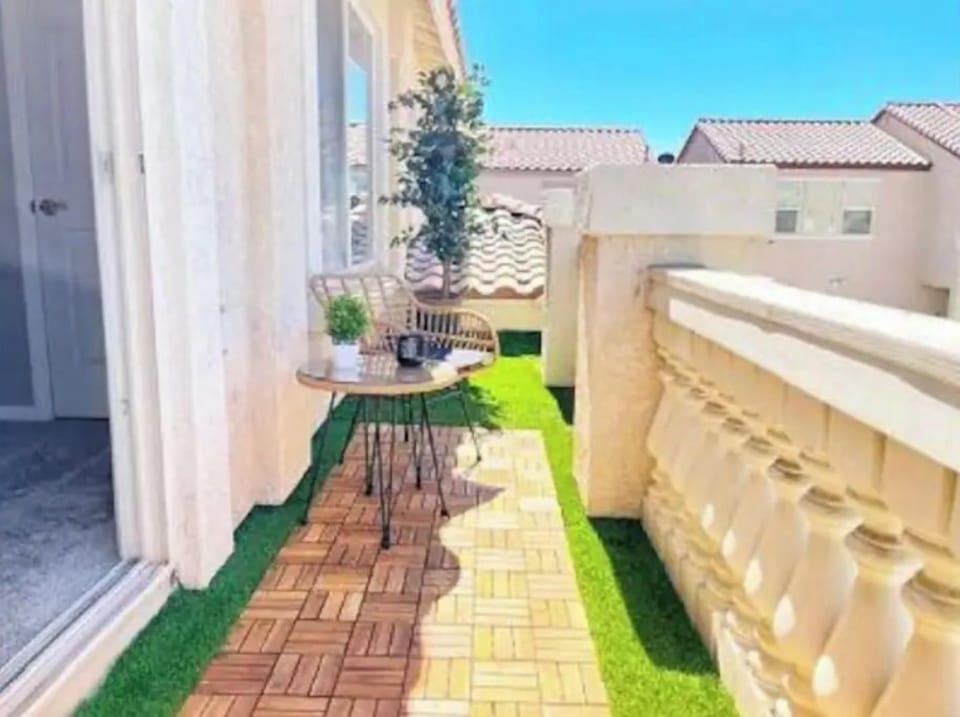 Primary Bedroom Balcony