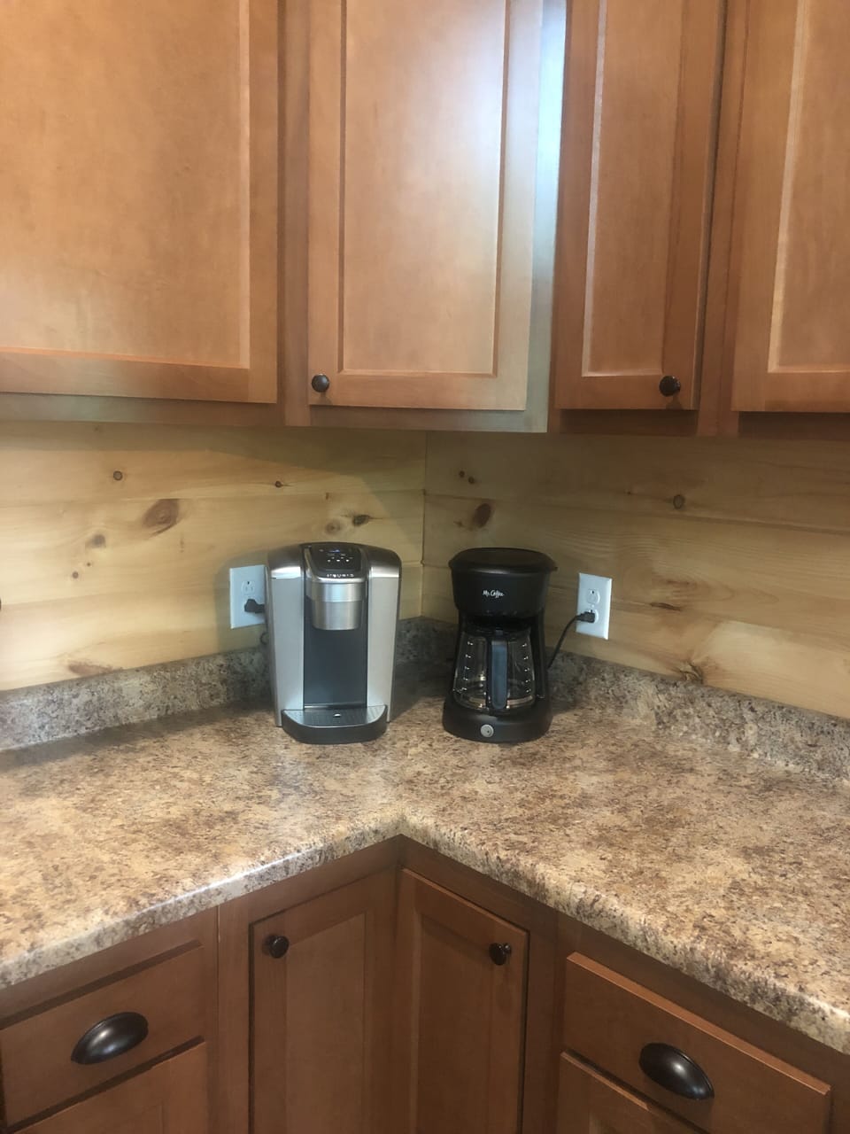 Keurig & drip coffee maker 