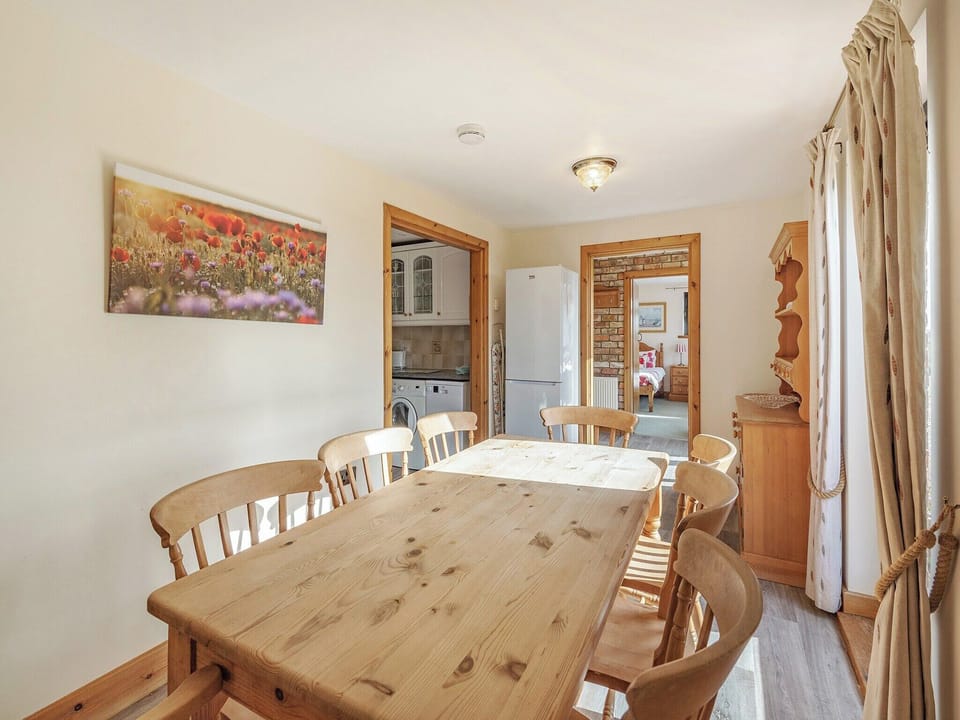 Dining room | The Granary - Poachers Hideaway, Belchford