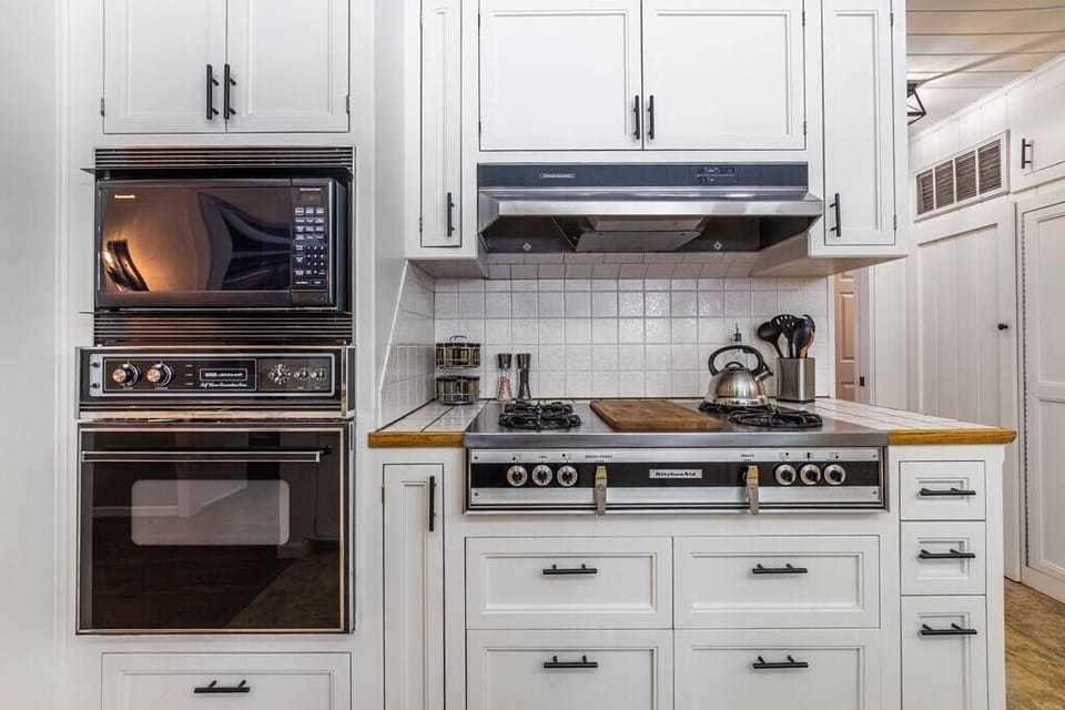 8ca55210 ae86 4235 a7b9 22c618020f32