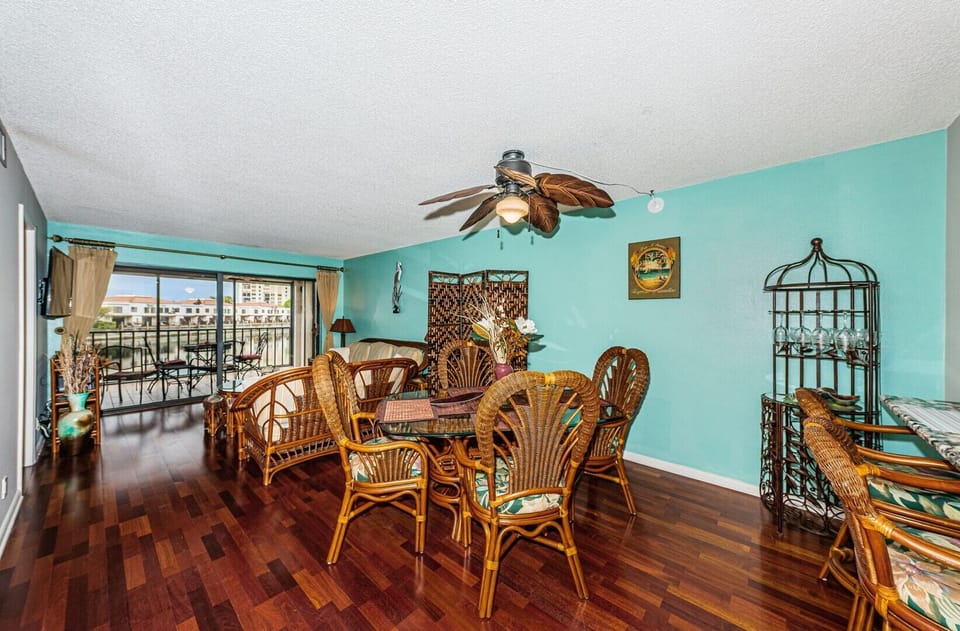 Dining Room-Living Room