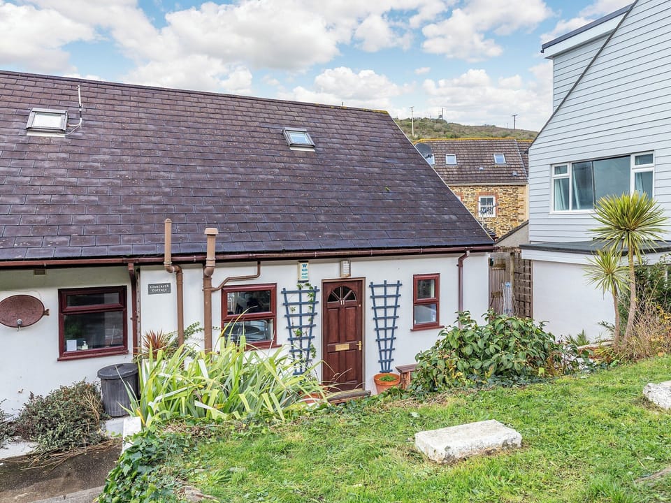 Exterior | Mortreth, Porthtowan