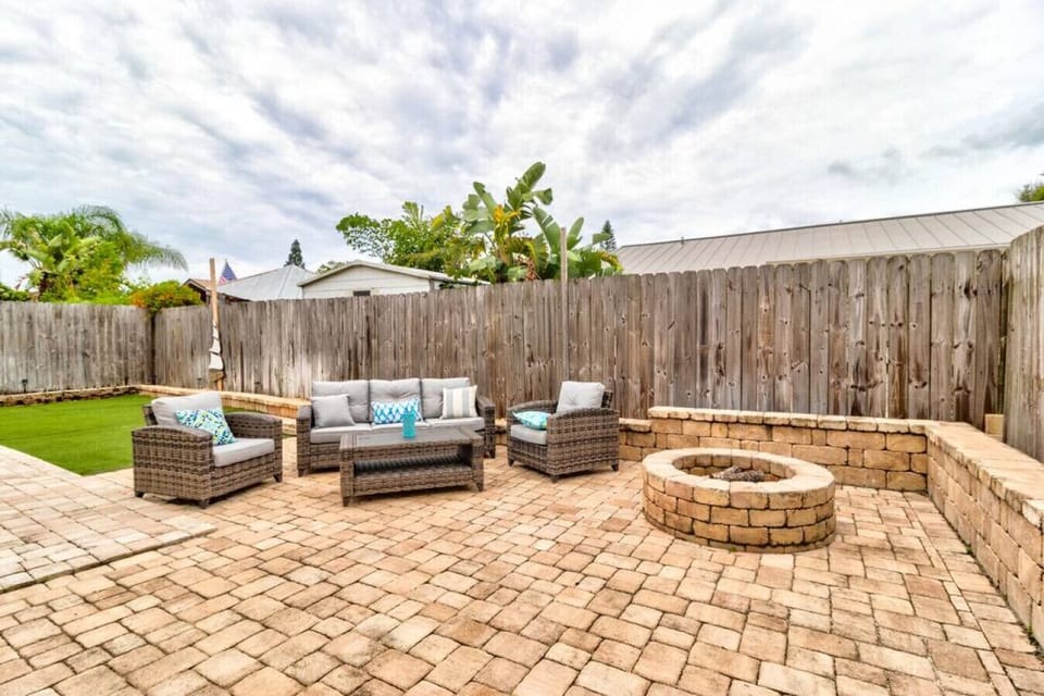 Daytona Beach Oceanfront Pet Friendly Airbnb