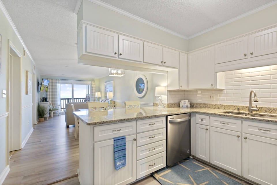 Open Floor Plan!