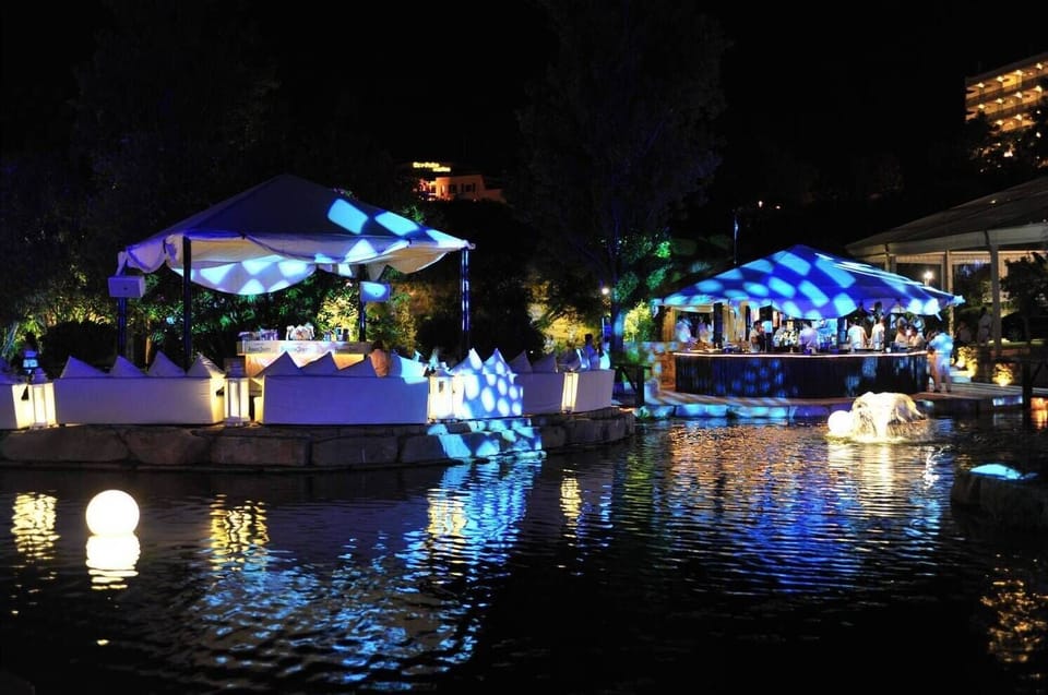Vilamoura by night