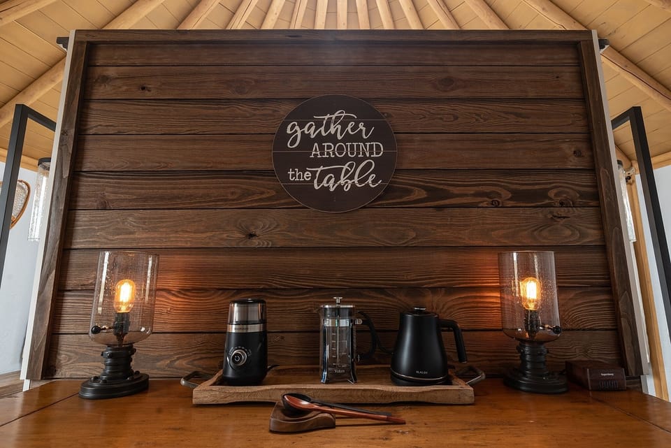 Breakfast Nook French Press