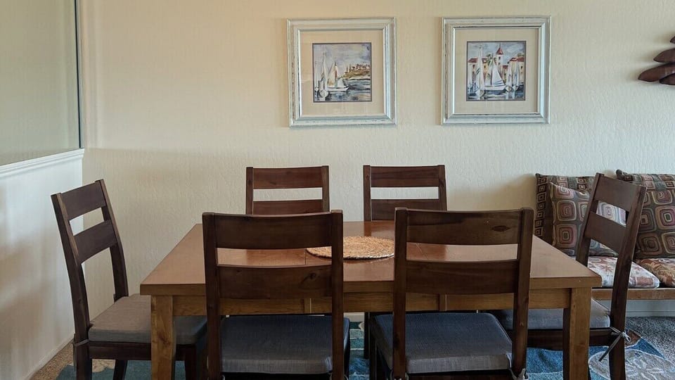 Dinner Table for 6
