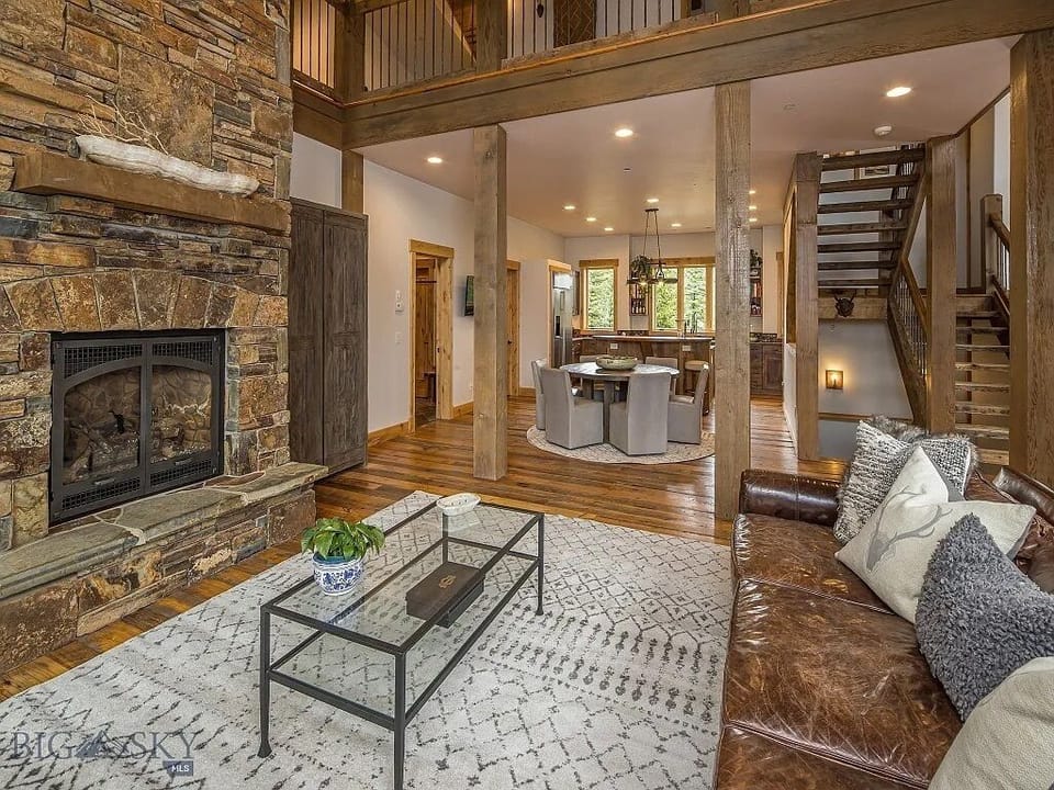 Spacious Living Room With FIreplace