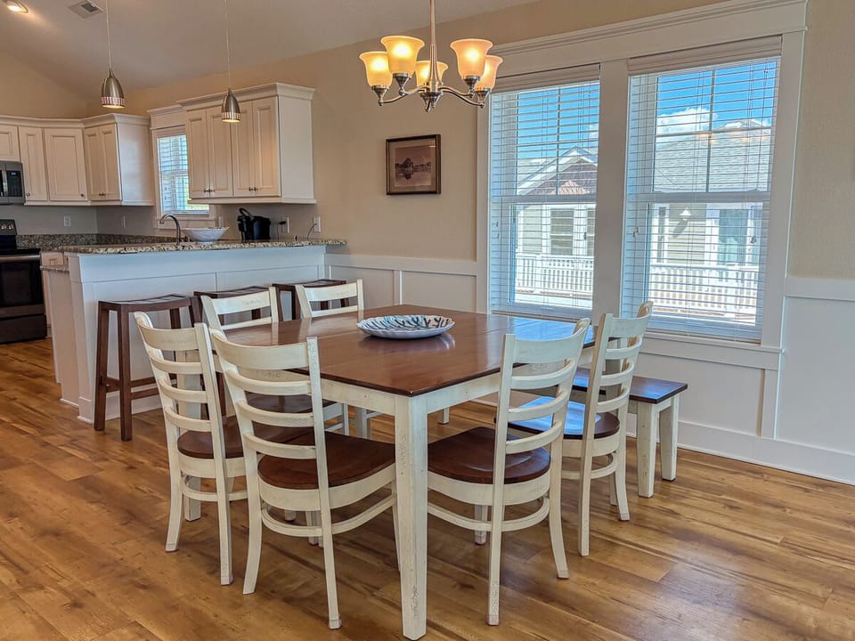 Dining Area 2026